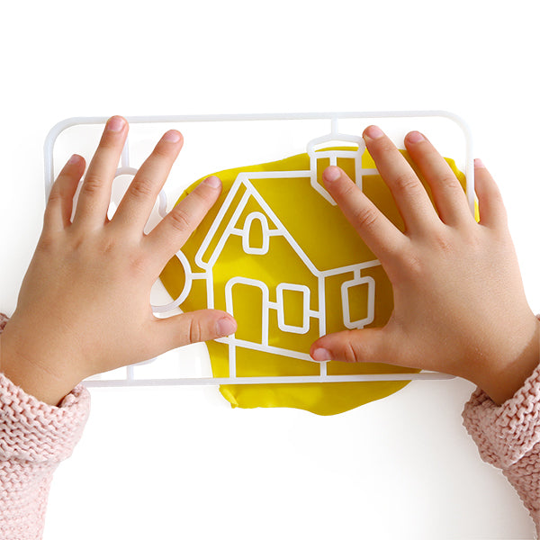 Set di pasta soffice da modellare, 5 panetti, 1 maxi sagoma casa, 6 accessori creativi, 1 tovaglietta.. PRIMO MOROCOLOR